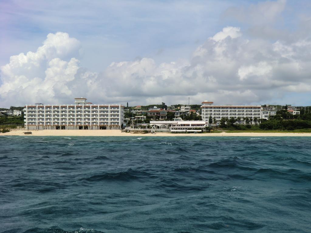 Morimar Resort Hotel Yomitan Extérieur photo