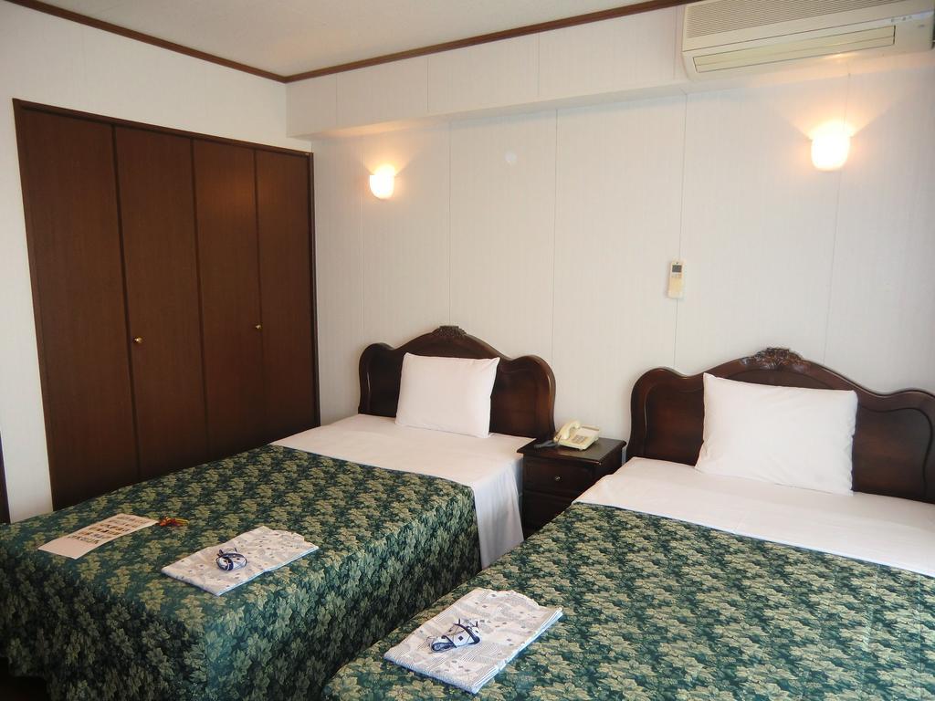Morimar Resort Hotel Yomitan Extérieur photo