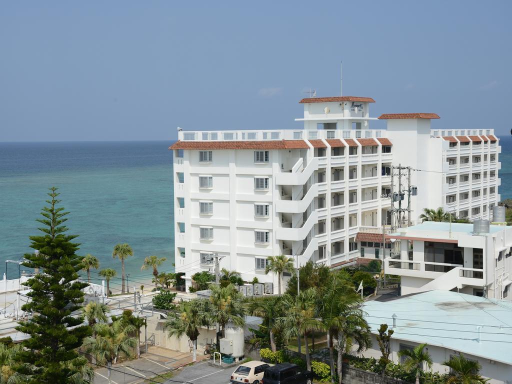 Morimar Resort Hotel Yomitan Extérieur photo